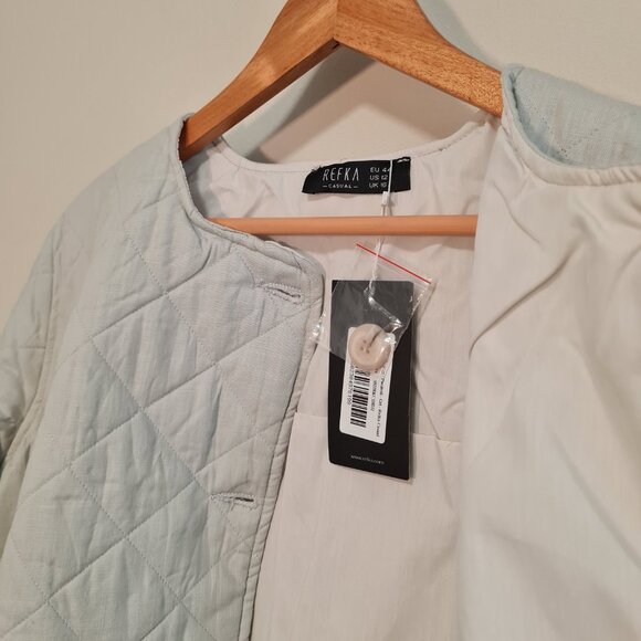 Cotton Chore Coat Beige Grey Grey Jacket Button Front Utility Quilted 12 NWT - Picture 5 of 6